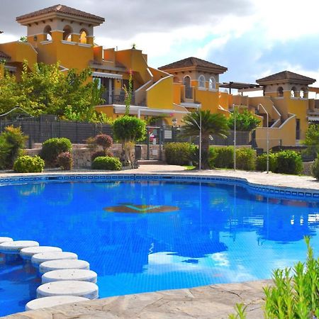 Apartamento Con Hermoso Jardin Y Ac Isla Plana Luaran gambar