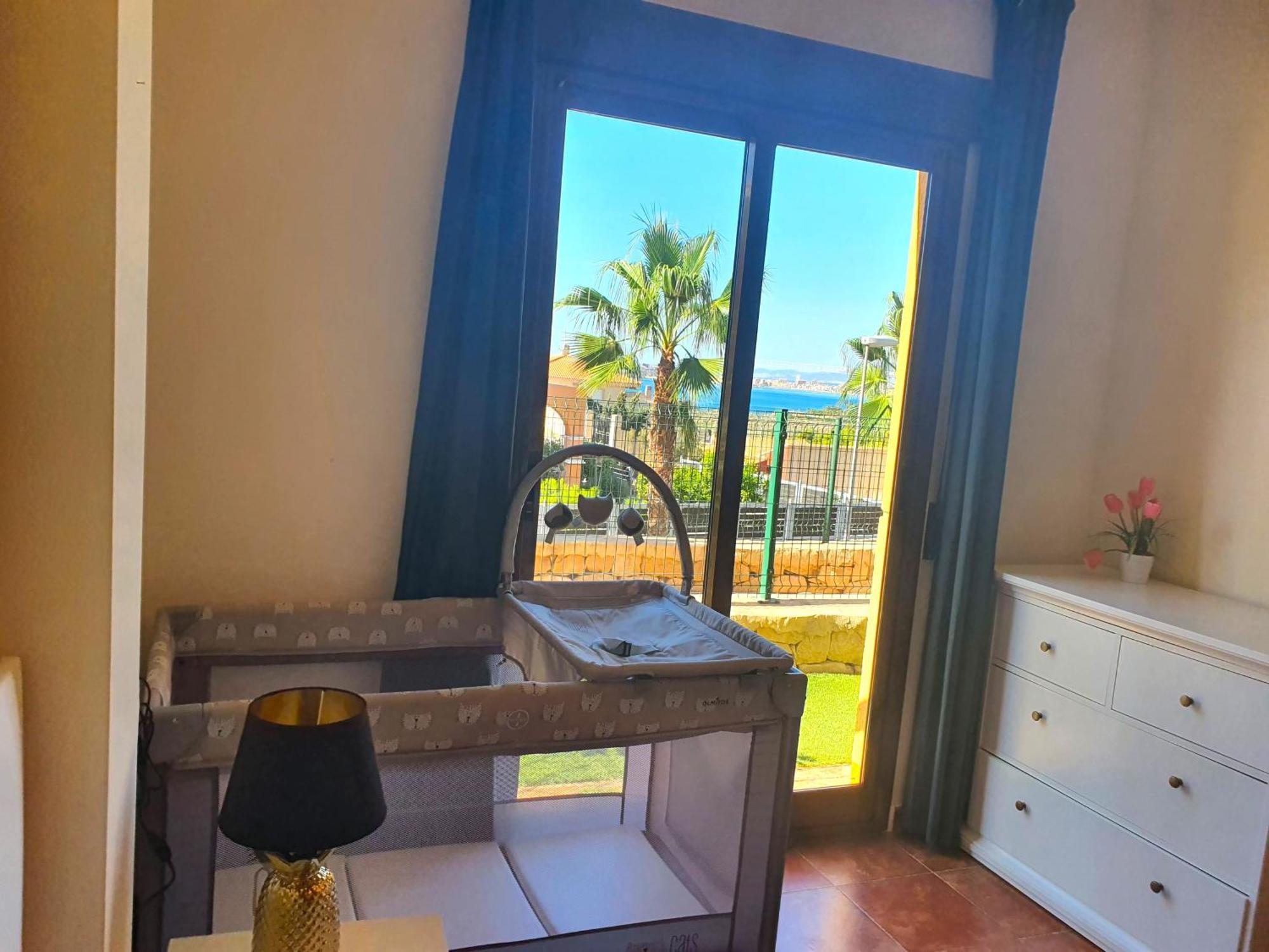 Apartamento Con Hermoso Jardin Y Ac Isla Plana Luaran gambar
