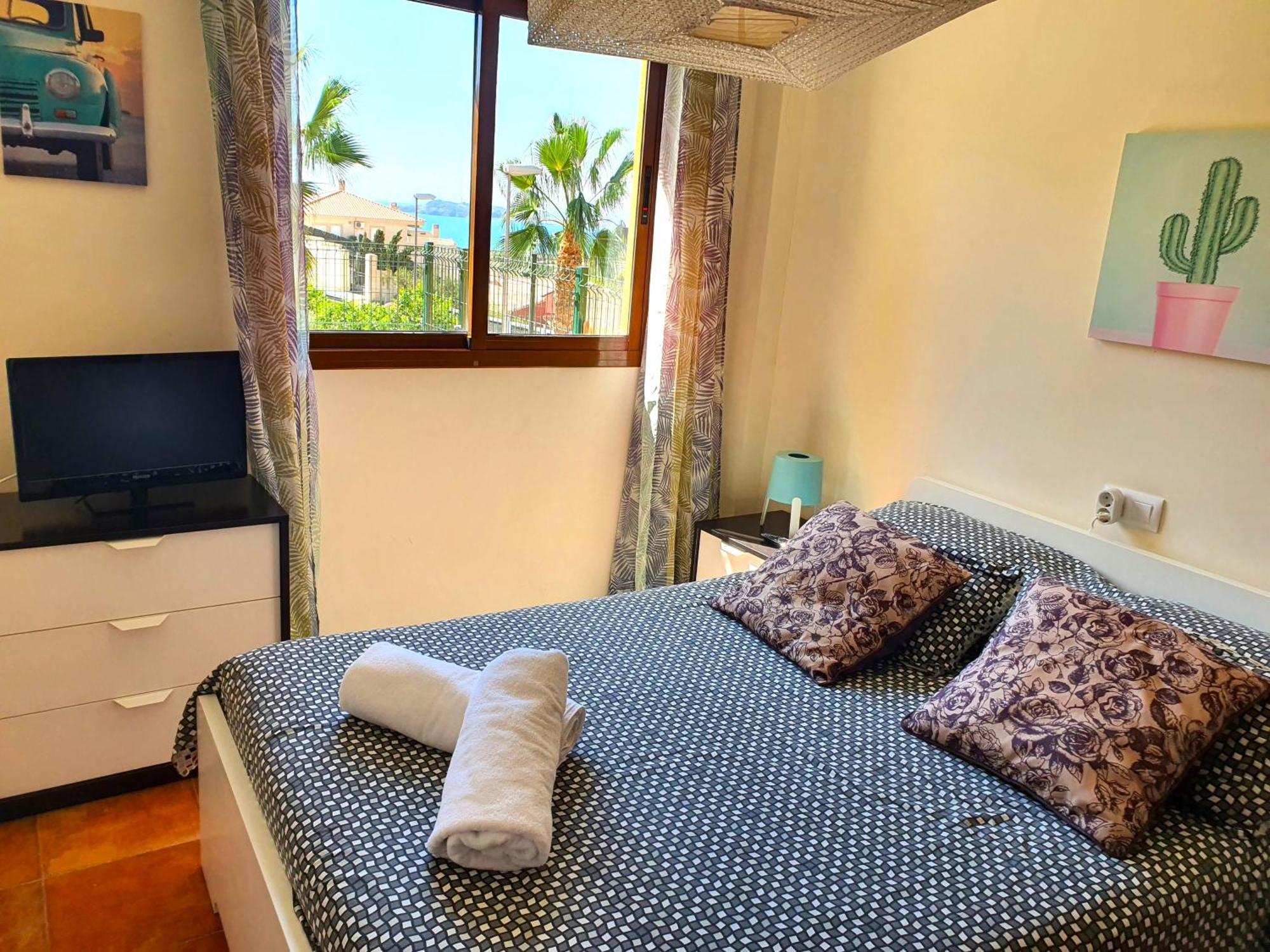 Apartamento Con Hermoso Jardin Y Ac Isla Plana Luaran gambar