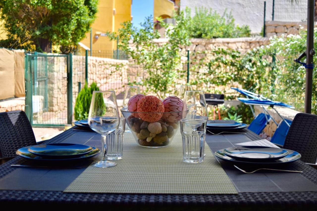 Apartamento Con Hermoso Jardin Y Ac Isla Plana Luaran gambar